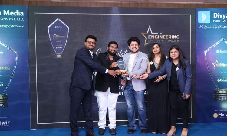 Globuzz Media Wins The Engineering Excellence Award For Being The Fast Growing Creative Agency | ENGINEERING REVIEW |Manufacturing | Industrial Sector Magazine & Portal